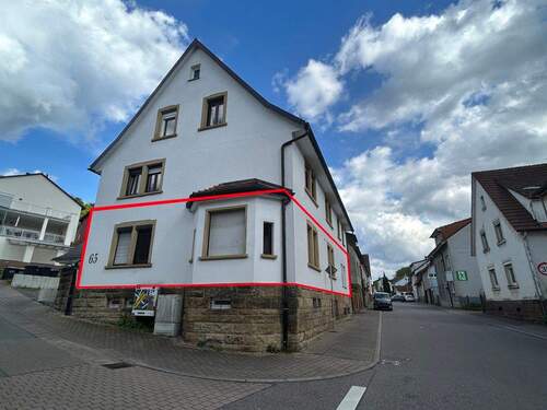 Westansicht, Lage der Whg. - 7 Zimmer Etagenwohnung zum Kaufen in Kämpfelbach / Ersingen