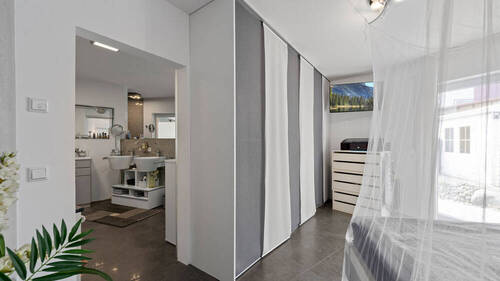 Zugang zum Badezimmer - 