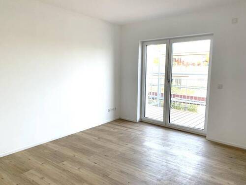 Zimmer 2 - 