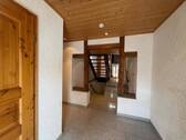 Flur Eingangsbereich - Einfamilienhaus mit 130,00 m&sup2; in Hungen zum Kaufen