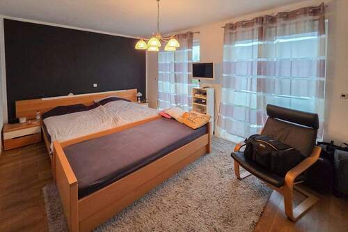 4. Schlafzimmer 1 - Einfamilienhaus in Duisburg zum Kaufen