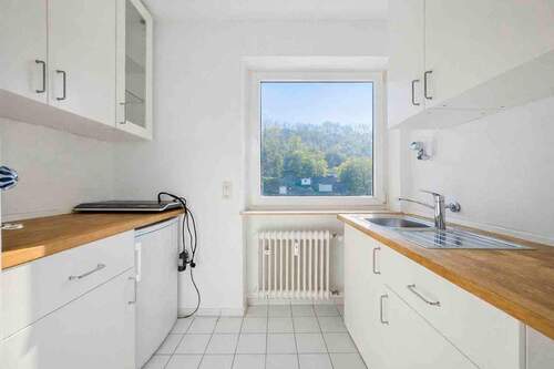 Küche_ - 1 Zimmer Etagenwohnung in Wiesbaden