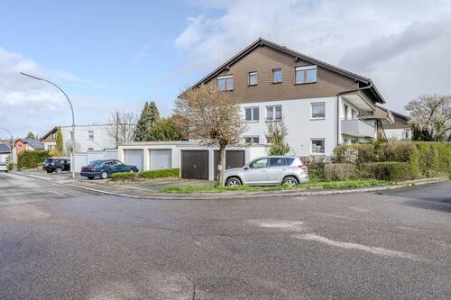 Hausansicht - 1 Zimmer Mehrfamilienhaus, Wohnhaus zum Kaufen in Korntal-Münchingen