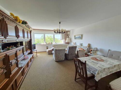 Wohnzimmer - 3 Zimmer Etagenwohnung zum Kaufen in Minden