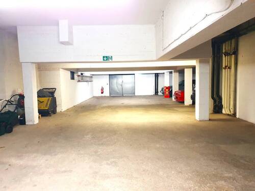 Tiefgarage - 