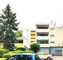 Gepflegte Eigentumswohnung mit Balkon und Tiefgaragenstellplatz in Coburg - Pilgramsroth