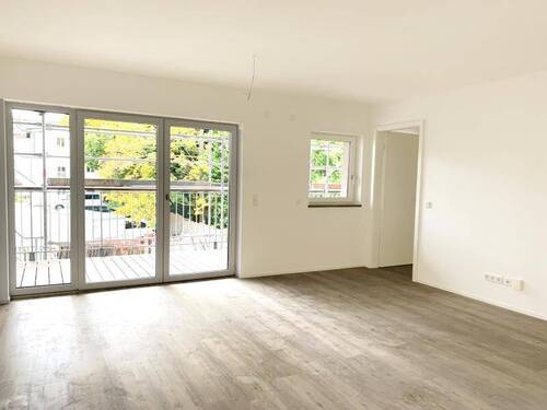 Wohnbereich - 2 Zimmer Etagenwohnung zur Miete in Fürth