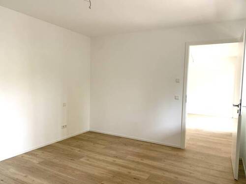 Zimmer 2 - 