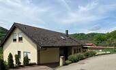 Bild 1 - Einfamilienhaus mit Garage und großem Garten provisonsfrei von Privat zu verkaufen