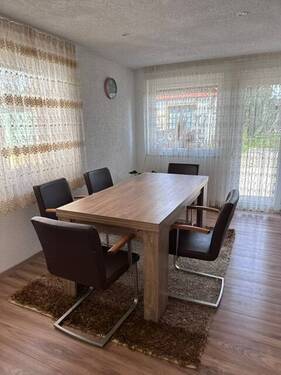 Anbau - 8 Zimmer Mehrfamilienhaus, Wohnhaus in Oberndorf am Neckar / Bochingen