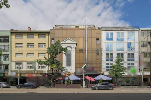 Straßenansicht - Zentral. Sichtbar. Wertbeständig. - Geschäftshaus in bester Karlsruher Citylage