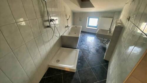 Bad Dachgeschoss - 