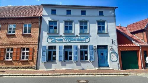 Gebäudeansicht 1 - 4 Zimmer Mehrfamilienhaus, Wohnhaus zum Kaufen in Röbel