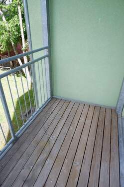 Balkon - 2 Zimmer Etagenwohnung zur Miete in Chemnitz