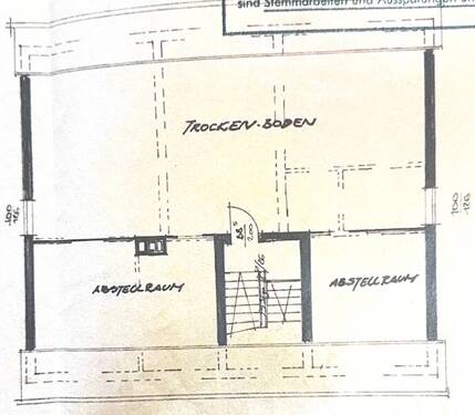 Dachgeschoss späterer Ausbau zur Wohnung - 