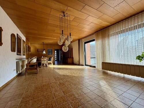 Erdgeschoss: Wohn-/Essbereich - 