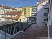 Balkon - 2 Zimmer Wohnung der besonderen Art in Pforzheim - City im 3 Stock ohne Aufzug mit Küche