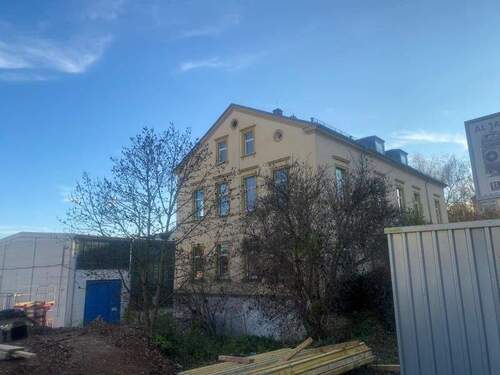 Seitenansicht - 1 Zimmer Mehrfamilienhaus, Wohnhaus in Plauen