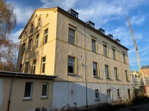 Rückseite - Mehrfamilienhaus, Wohnhaus mit 560,00 m&sup2; in Plauen zum Kaufen