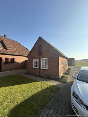 Nebengebäude - 5 Zimmer Einfamilienhaus in Ganderkesee