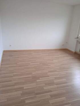 Schlafzimmer - 2 Zimmer Etagenwohnung in Duisburg
