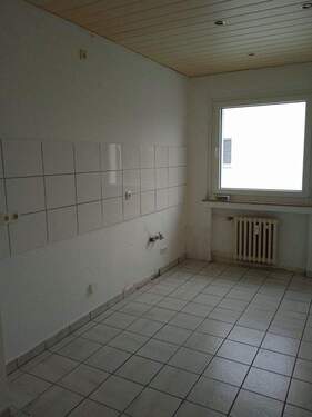Küche - Etagenwohnung mit 63,00 m² in Duisburg zur Miete