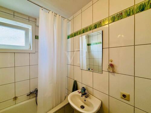 Badezimmer Erdgeschoß - 