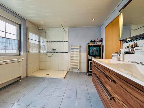 Badezimmer Obergeschoß - 