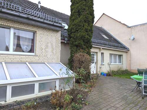 PXL_20251202_110341768.NIGHT.jpg - 4 Zimmer Einfamilienhaus zum Kaufen in Trebbin