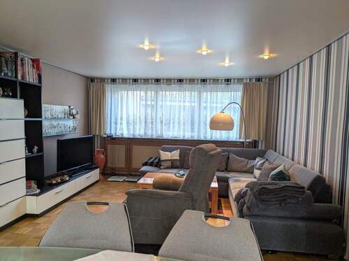 WZ mit Sitzecke.jpeg - 4 Zimmer Einfamilienhaus in Trebbin