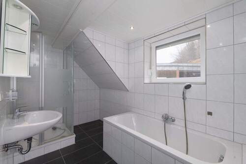 Badezimmer DG - 