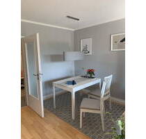 Lichtdurchflutete, sonnige Wohnung Olympiapark FH Neuhausen - München Neuhausen-Nymphenburg Lichtdurchflutete, sonnige Wohnung Olympiapark FH Neuhausen - München Neuhausen-Nymphenburg