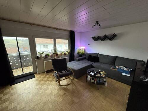 Wohnzimmer - Einfamilienhaus mit 120,00 m² in Schonungen zum Kaufen