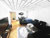 Wohnzimmer aus Richtung Balkon - 
