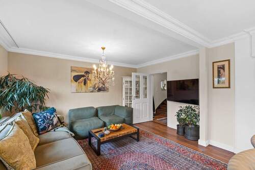 Wohnzimmer - Ansicht II - 6 Zimmer Einfamilienhaus in Norderstedt