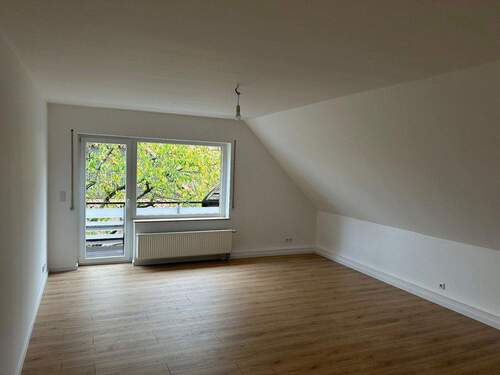 Wohnzimmer - 3 Zimmer Etagenwohnung zur Miete in Iserlohn