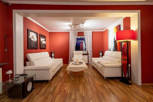 Wohnzimmer - 5 Zimmer Einfamilienhaus zum Kaufen in Grafhorst