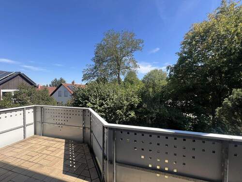 8 Blick vom Balkon - 