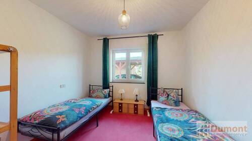Schlafzimmer der 95 qm Einheit - 