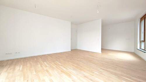 Wohnbereich - 4 Zimmer Etagenwohnung in Radebeul