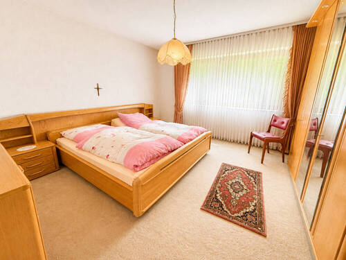 Schlafzimmer EG - 