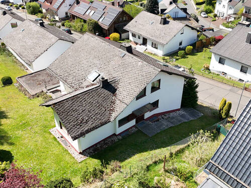 Blick auf die Immobilie - 