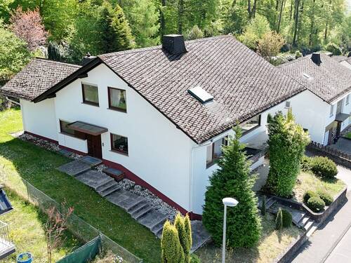 Blick auf die Immobilie - 