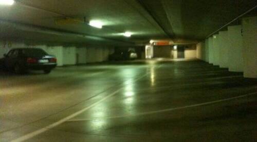 Tiefgarage mit bis zu 200 Stellplätzen - 1 Zimmer Büro in Erkrath