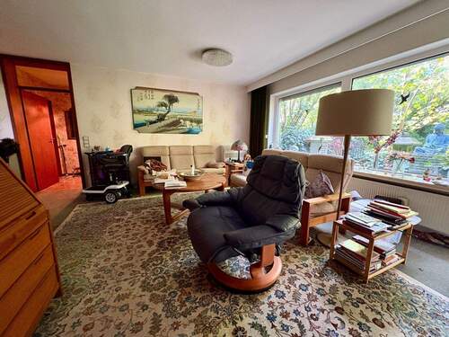 Wohnen EG - 7 Zimmer Mehrfamilienhaus, Wohnhaus in Erlangen