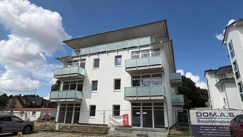 Gebäudeanischt 1 - 3 Zimmer Etagenwohnung zum Kaufen in Röbel