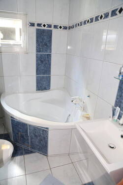 Bad im alten Haus - 