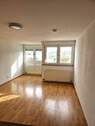 Wohn- und Schlafbereich 1 - leerstehende 1-Zimmer-Wohnung Provisionsfrei