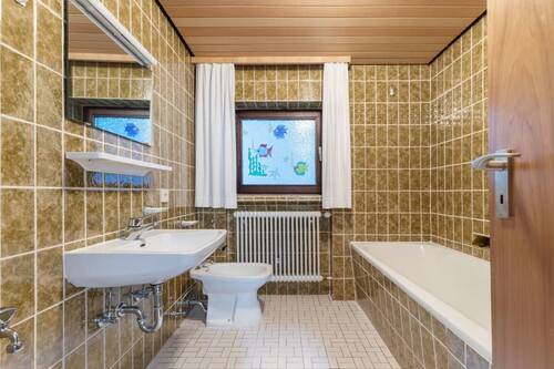 Bad Einliegerwohnung im UG - 