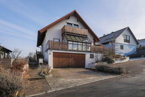 Haus für die junge Familie! - 4 Zimmer Einfamilienhaus zum Kaufen in Niefern-Öschelbronn